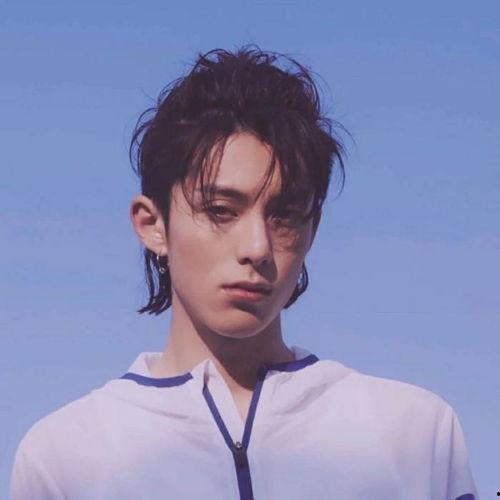 王鹤棣刘艺爆料视频,娱乐圈幕后真相大曝光 第2张 王鹤棣刘艺爆料视频,娱乐圈幕后真相大曝光 第2张